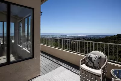 5 Clover Ln, San Carlos, CA 94070 - Photo 15