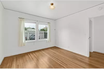 476 42nd St, Oakland, CA 94609 - Photo 11