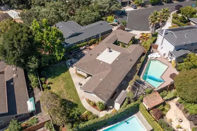 45 Camelot Ct, San Carlos, CA 94070 - Photo 35