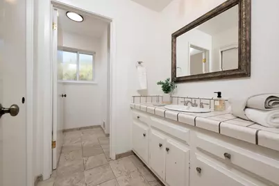 45 Camelot Ct, San Carlos, CA 94070 - Photo 25