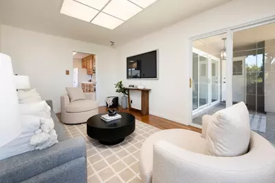 45 Camelot Ct, San Carlos, CA 94070 - Photo 19