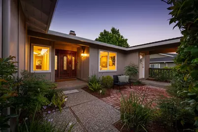 45 Camelot Ct, San Carlos, CA 94070 - Photo 5