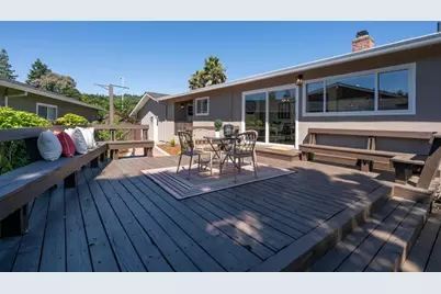 45 Camelot Ct, San Carlos, CA 94070 - Photo 31