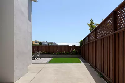 203 Golden Bay Dr, Pacifica, CA 94044 - Photo 35