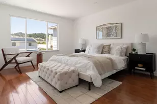 203 Golden Bay Dr, Pacifica, CA 94044 - Photo 13
