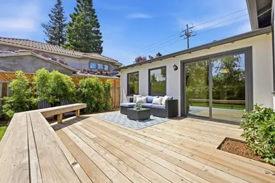 2351 Louis Rd, Palo Alto, CA 94303 - Photo 39