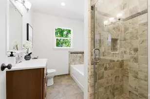 2351 Louis Rd, Palo Alto, CA 94303 - Photo 21
