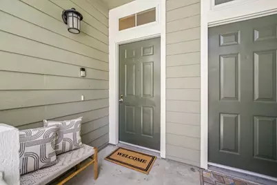 1051 Helm Ln, Foster City, CA 94404 - Photo 5