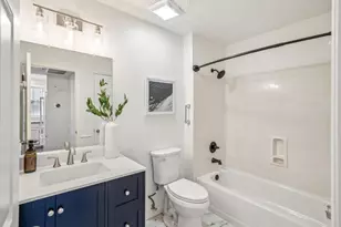 1051 Helm Ln, Foster City, CA 94404 - Photo 25