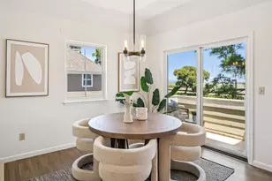 1051 Helm Ln, Foster City, CA 94404 - Photo 11