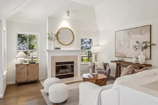 1051 Helm Ln, Foster City, CA 94404 - Photo 1