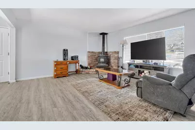 630 Paradise Rd, Salinas, CA 93907 - Photo 3