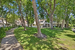 48 Starlite Ct, Mountain View, CA 94043 - Photo 27