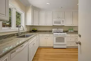 3270 Woodside Rd, Woodside, CA 94062 - Photo 5