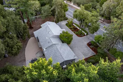 3270 Woodside Rd, Woodside, CA 94062 - Photo 25