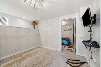 2601 Evergreen Dr, San Bruno, CA 94066 - Photo 27