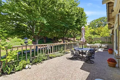 8667 French Oak Dr, San Jose, CA 95135 - Photo 31