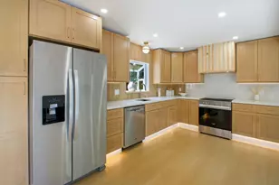 5004 Pierpoint Ave, Oakland, CA 94602 - Photo 9