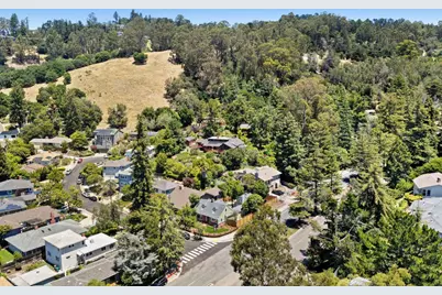 5004 Pierpoint Ave, Oakland, CA 94602 - Photo 71