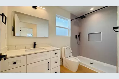 374 S 21st St, San Jose, CA 95116 - Photo 17