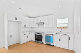 374 S 21st St, San Jose, CA 95116 - Photo 9