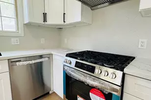 374 S 21st St, San Jose, CA 95116 - Photo 31