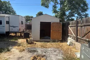 1007 Wood, Taft, CA 93268 - Photo 31