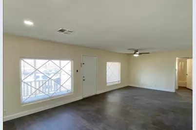 1007 Wood, Taft, CA 93268 - Photo 11