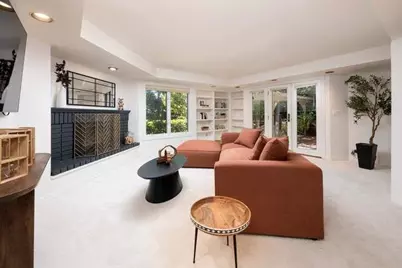743 Orange Ave, San Carlos, CA 94070 - Photo 11