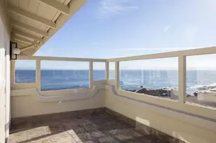 1051 Ocean View Blvd, Pacific Grove, CA 93950 - Photo 33