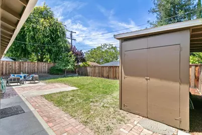 2766 Massachusetts Ave, Redwood City, CA 94061 - Photo 21