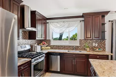 2601 Evergreen Dr, San Bruno, CA 94066 - Photo 13