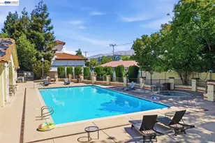 700 S Abel St 101, Milpitas, CA 95035 - Photo 43