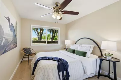 7150 Rainbow Dr 3, San Jose, CA 95129 - Photo 17