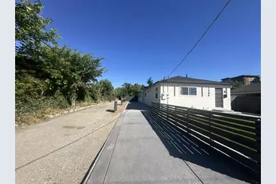 1364 A &amp; B E San Antonio, San Jose, CA 95116 - Photo 47