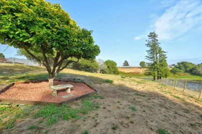 136 Cutter Dr, Watsonville, CA 95076 - Photo 43