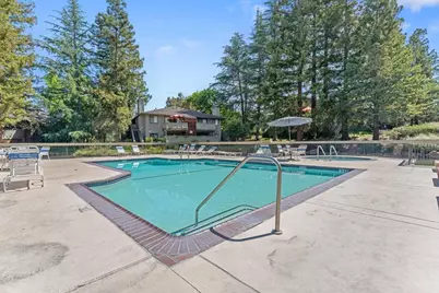 2504 La Terrace Cir, San Jose, CA 95123 - Photo 35