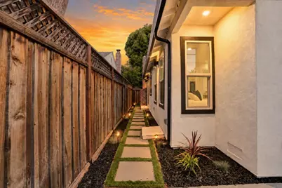 2233 W Hedding St, San Jose, CA 95128 - Photo 37