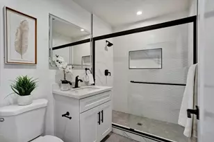 2233 W Hedding St, San Jose, CA 95128 - Photo 19