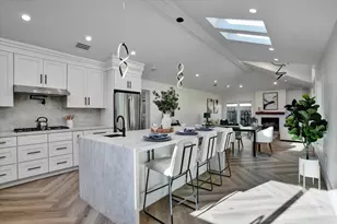 2233 W Hedding St, San Jose, CA 95128 - Photo 11