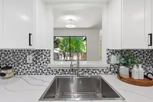 5232 Makati Cir, San Jose, CA 95123 - Photo 17