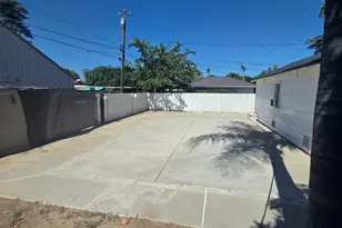 1506 W 5th St, Madera, CA 93637 - Photo 11