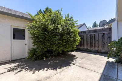 14983 Shasta Ln, Morgan Hill, CA 95037 - Photo 23