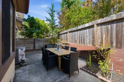 1634 Sugarloaf Dr, San Mateo, CA 94403 - Photo 33