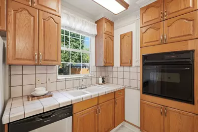 589 S Almaden Ave, San Jose, CA 95110 - Photo 11