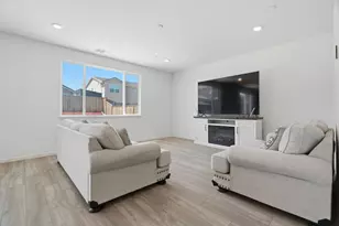 2091 Mint Dr, Hollister, CA 95023 - Photo 7