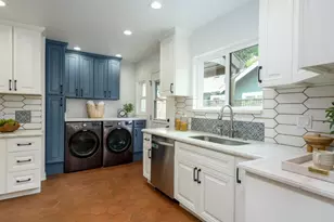 926 Iris St, Redwood City, CA 94061 - Photo 9