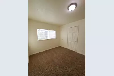 2221 S Poppy Ave, Fresno, CA 93706 - Photo 15