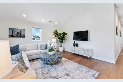 16 Hillview Ave, Redwood City, CA 94062 - Photo 19