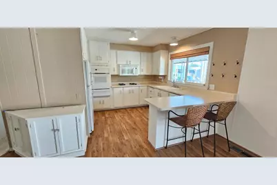 1445 S Bascom Ave 130, San Jose, CA 95128 - Photo 11